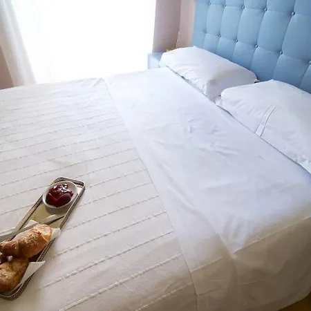 Hotel Residenza Sveva 3*